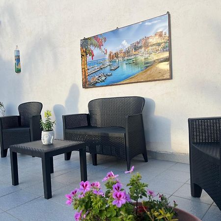 ホテル Casa Contrada Molinello カステッランマーレ・デル・ゴルフォ エクステリア 写真