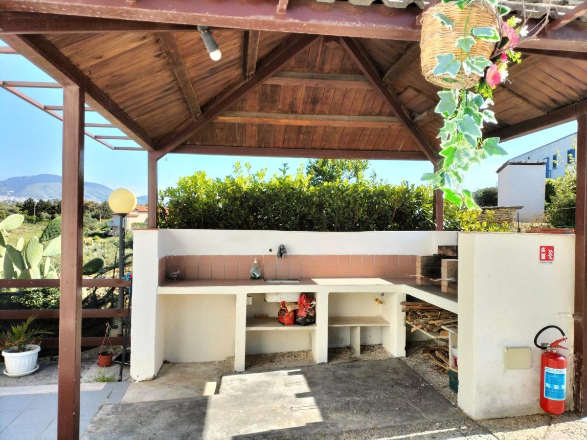 ホテル Casa Contrada Molinello カステッランマーレ・デル・ゴルフォ エクステリア 写真